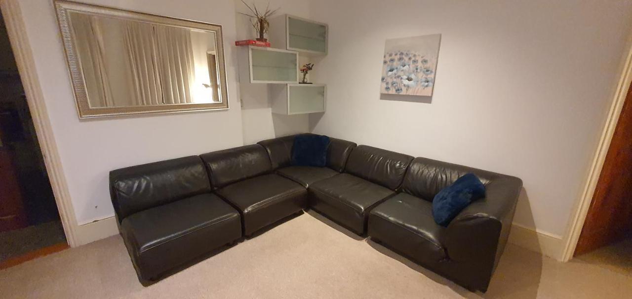 Walk To London Bridge En Suite Apartment With Kitchen Zewnętrze zdjęcie
